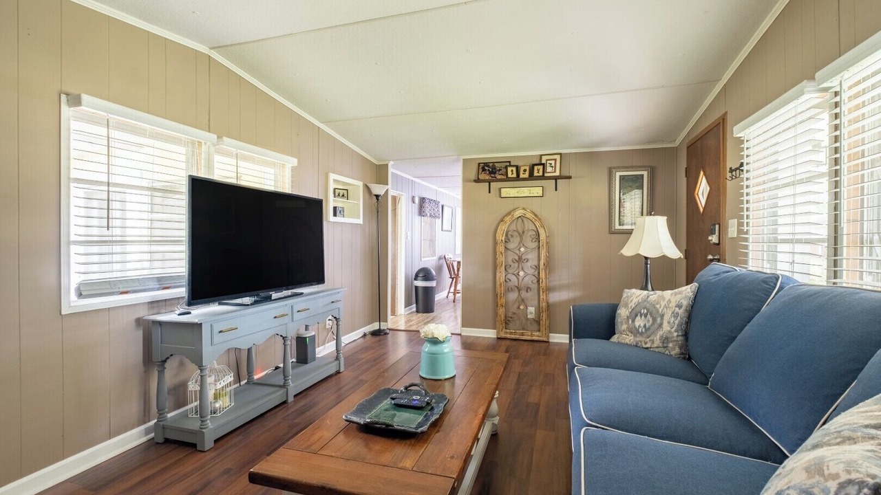 Photo of Livingroom in Denton