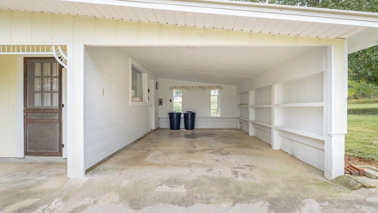 Photo of Outdoor in Denton