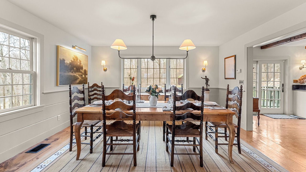 Photo of Others in Roxbury