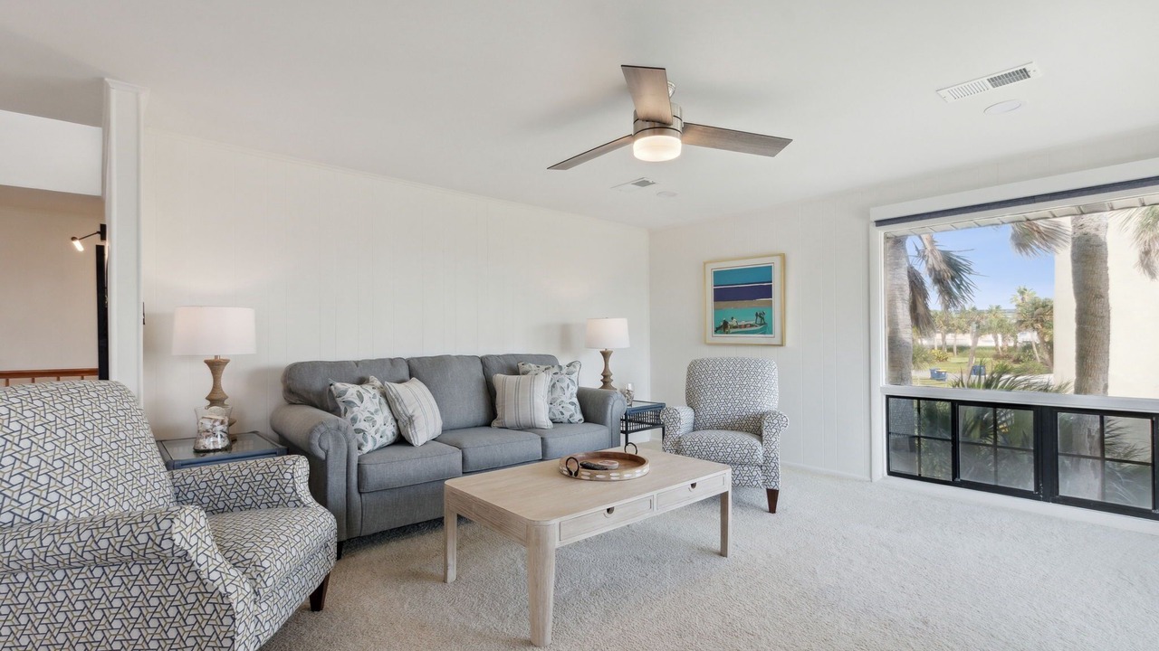 Photo of Livingroom in Fernandina Beach