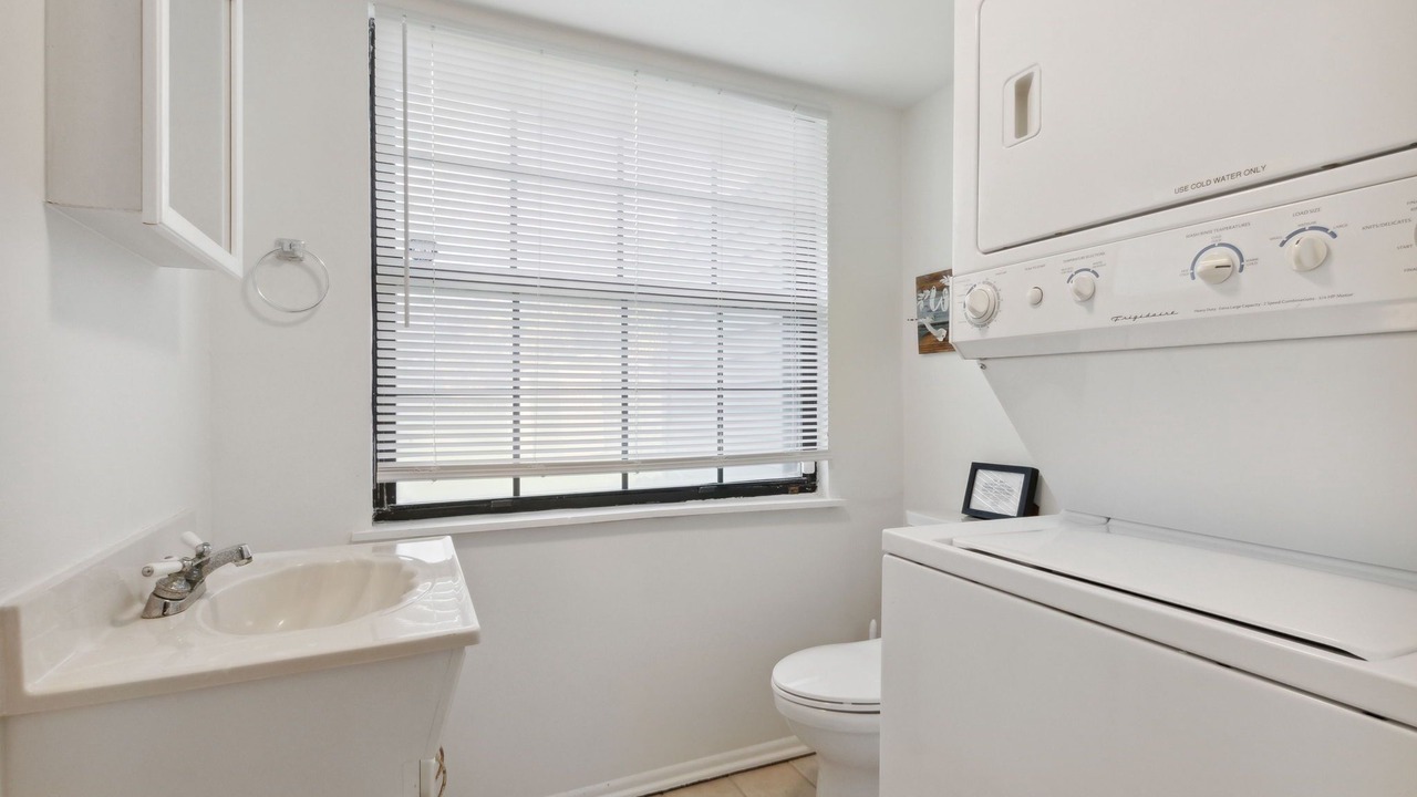 Photo of Bathroom in Fernandina Beach