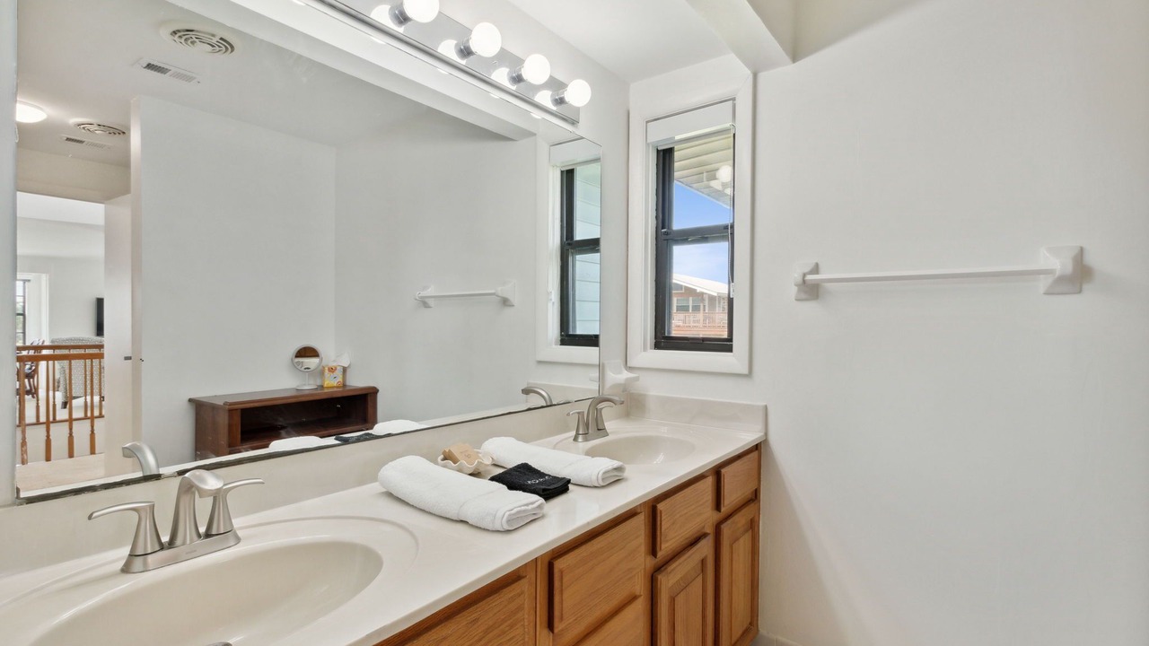 Photo of Bathroom in Fernandina Beach