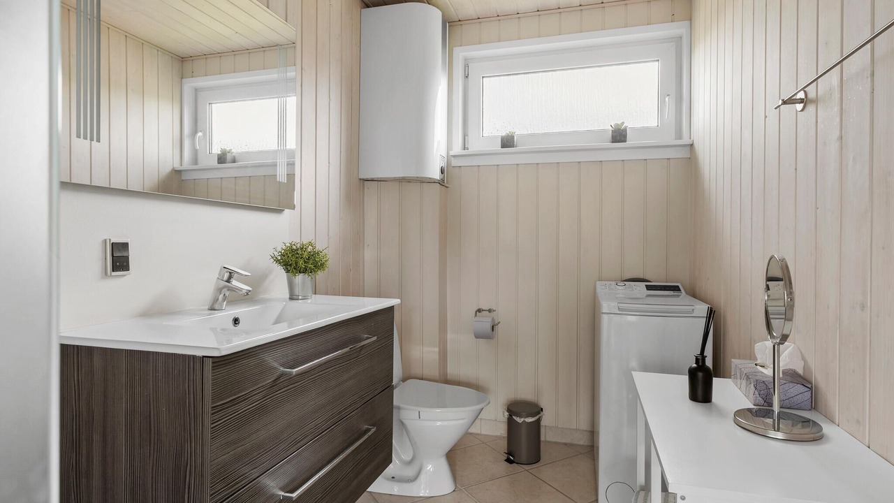 Photo of Bathroom in Broager