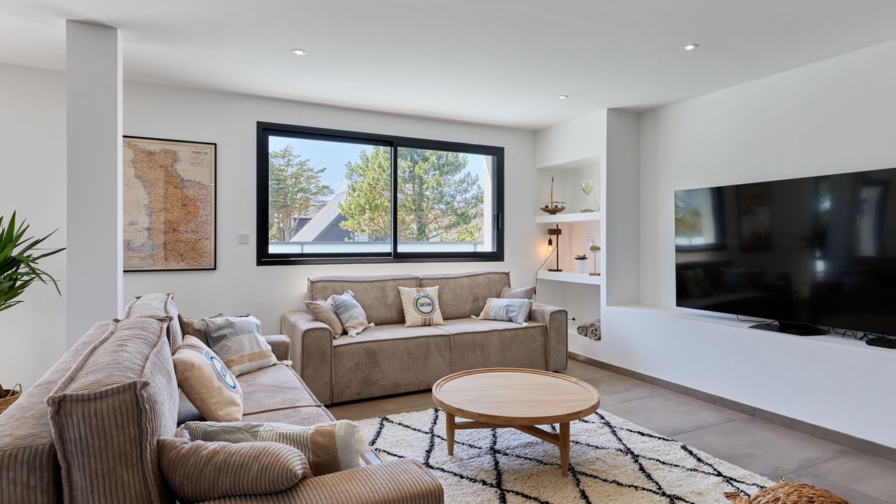 Photo of Others in Denneville