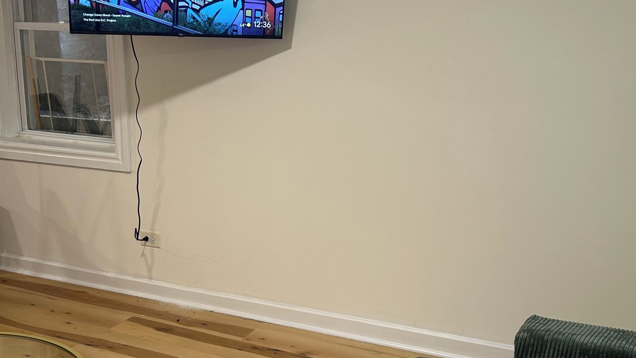 Photo of Livingroom in West Town