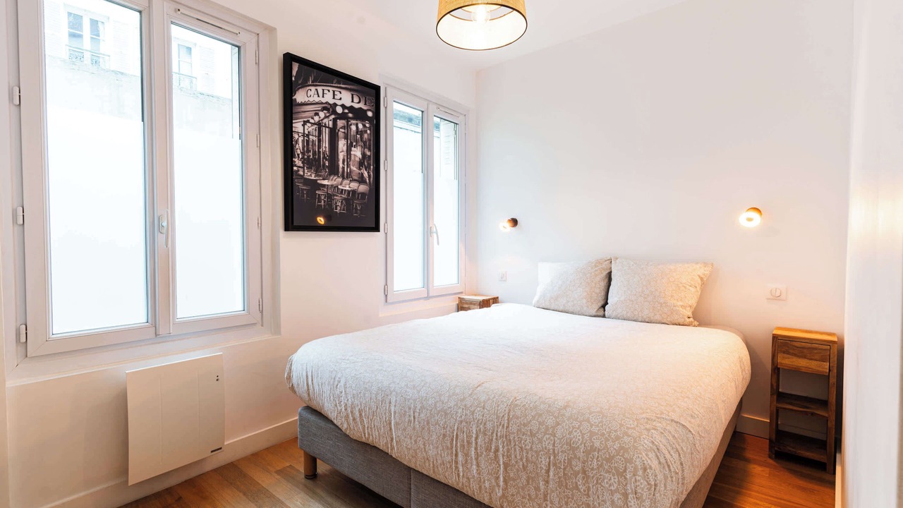 Photo of Bedroom in 17th Arrondissement