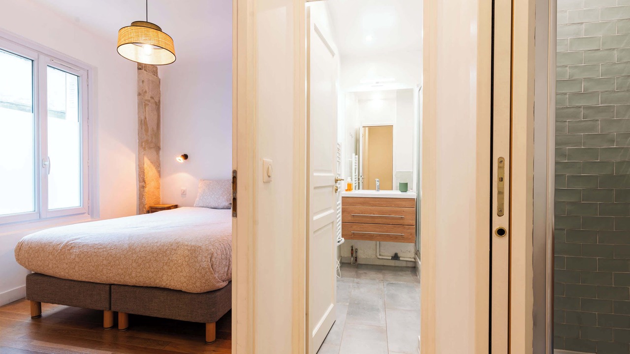Photo of Bedroom in 17th Arrondissement