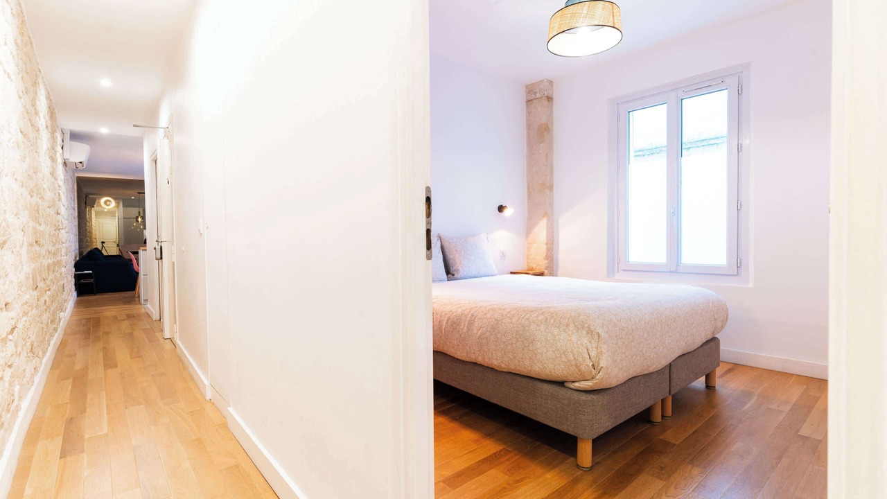 Photo of Bedroom in 17th Arrondissement