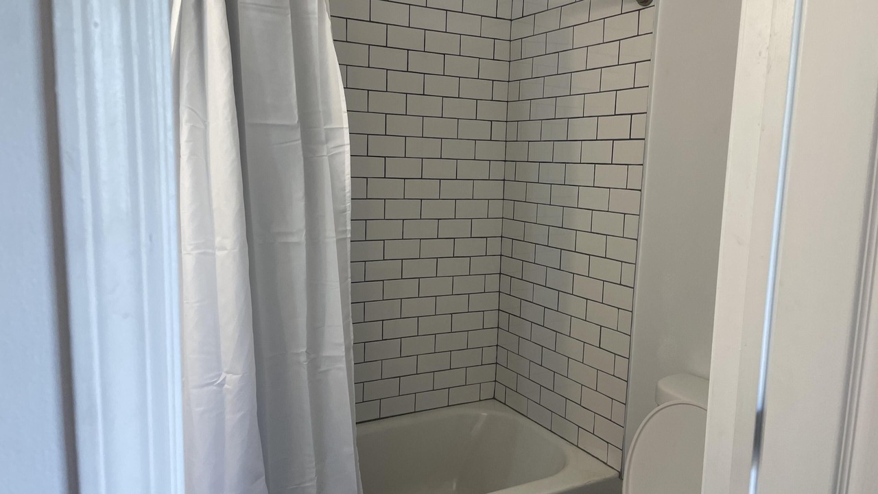 Photo of Bathroom in Clay City