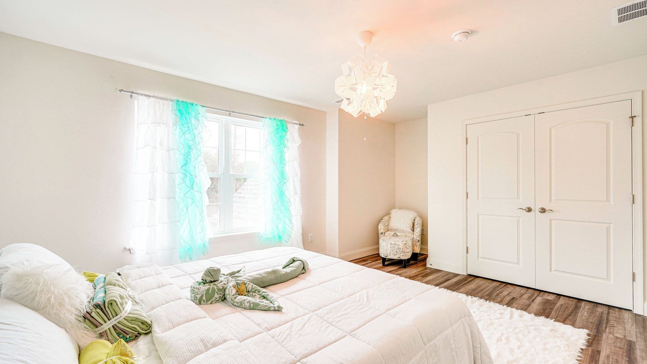 Photo of Bedroom in Jonas