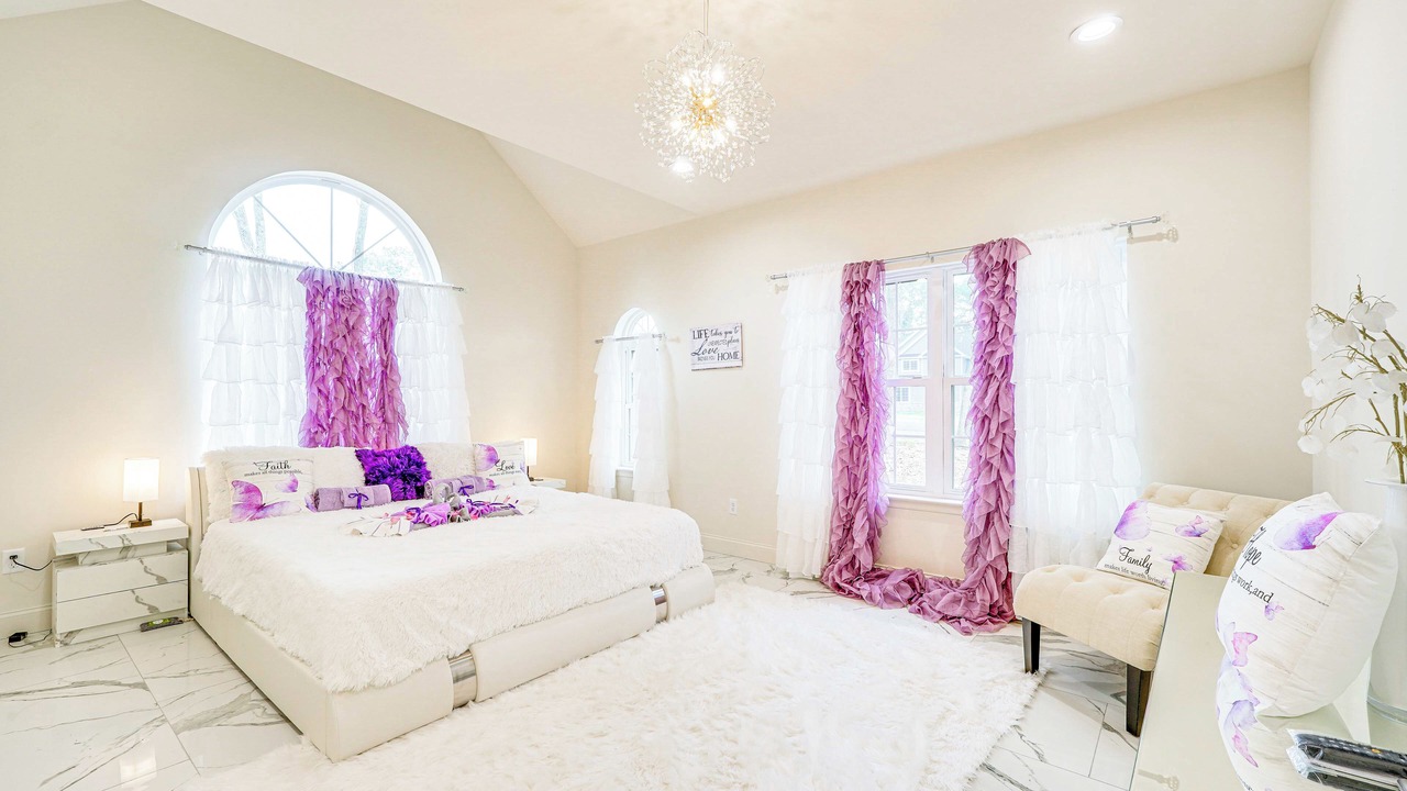 Photo of Others in Jonas