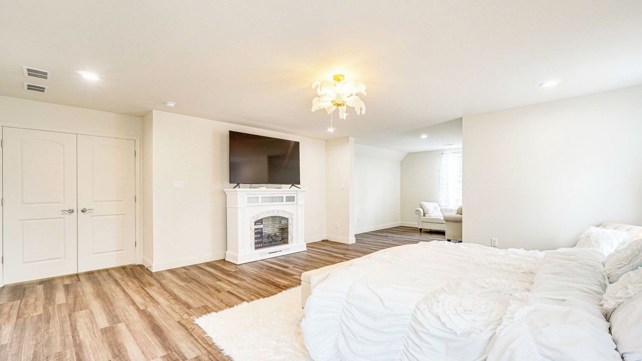 Photo of Bedroom in Jonas