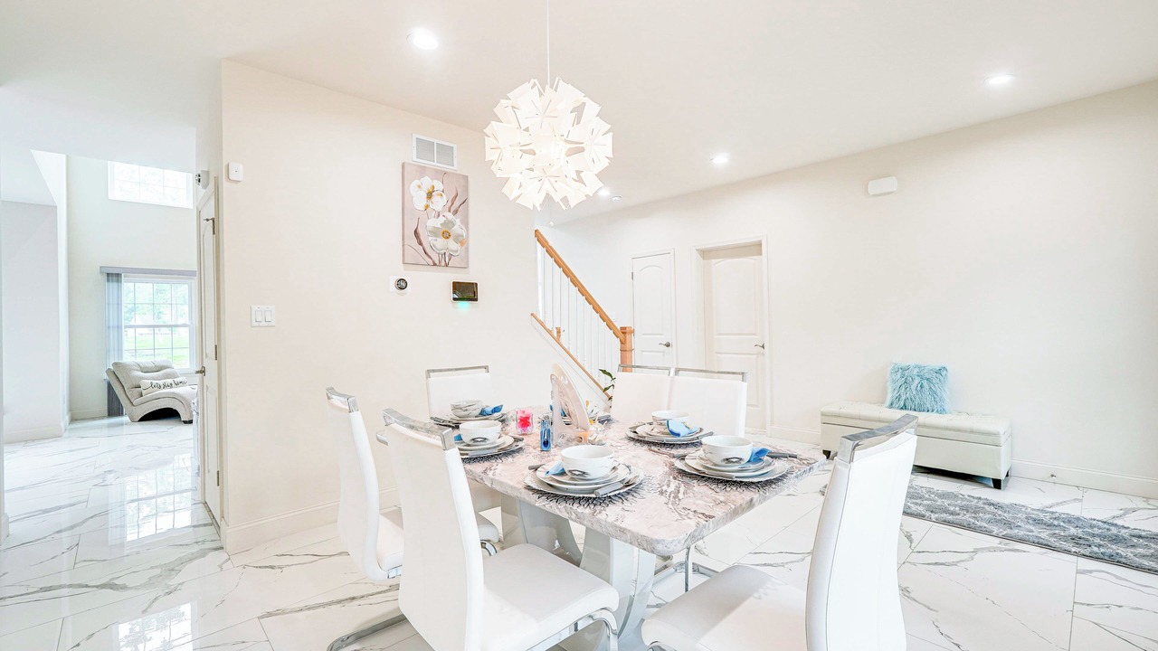 Photo of Others in Jonas