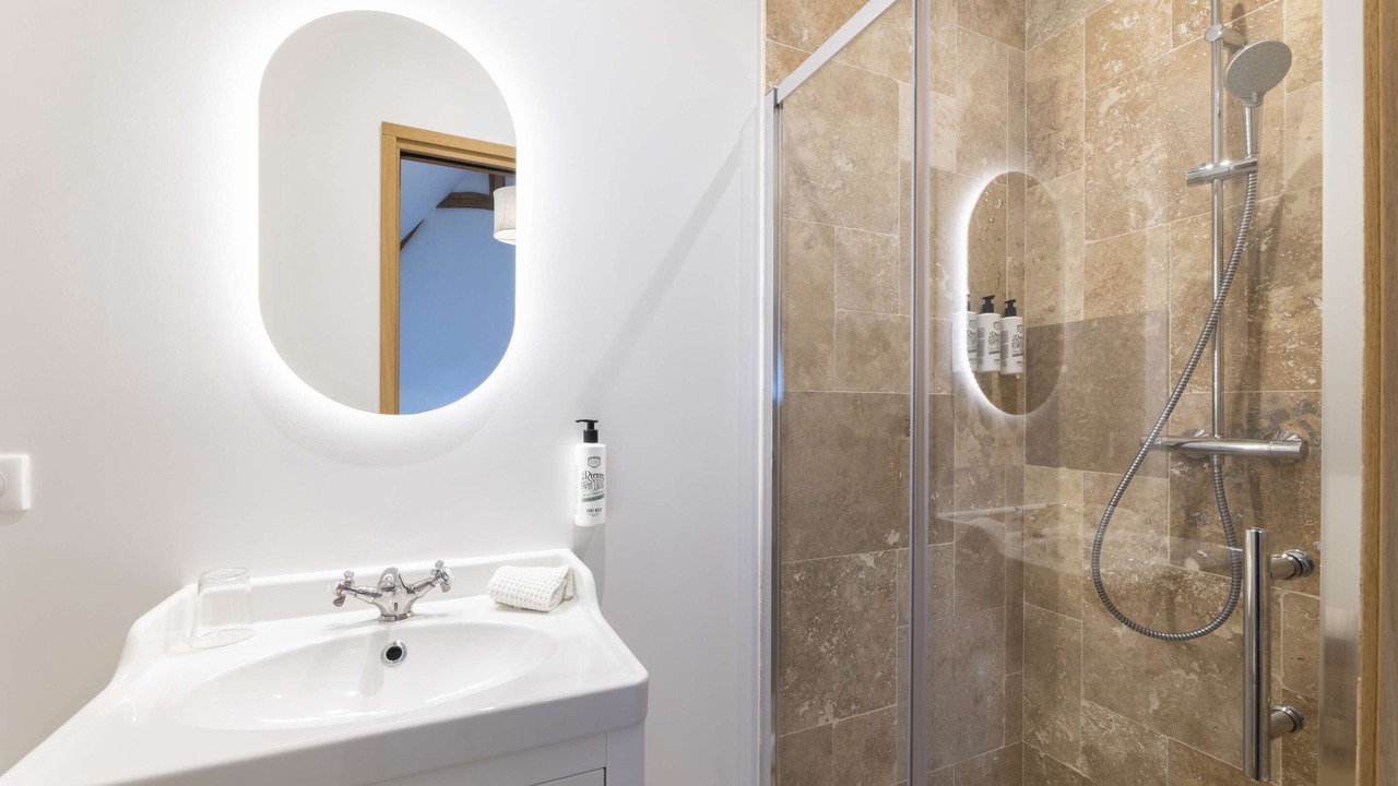 Photo of Bathroom in Cricqueboeuf