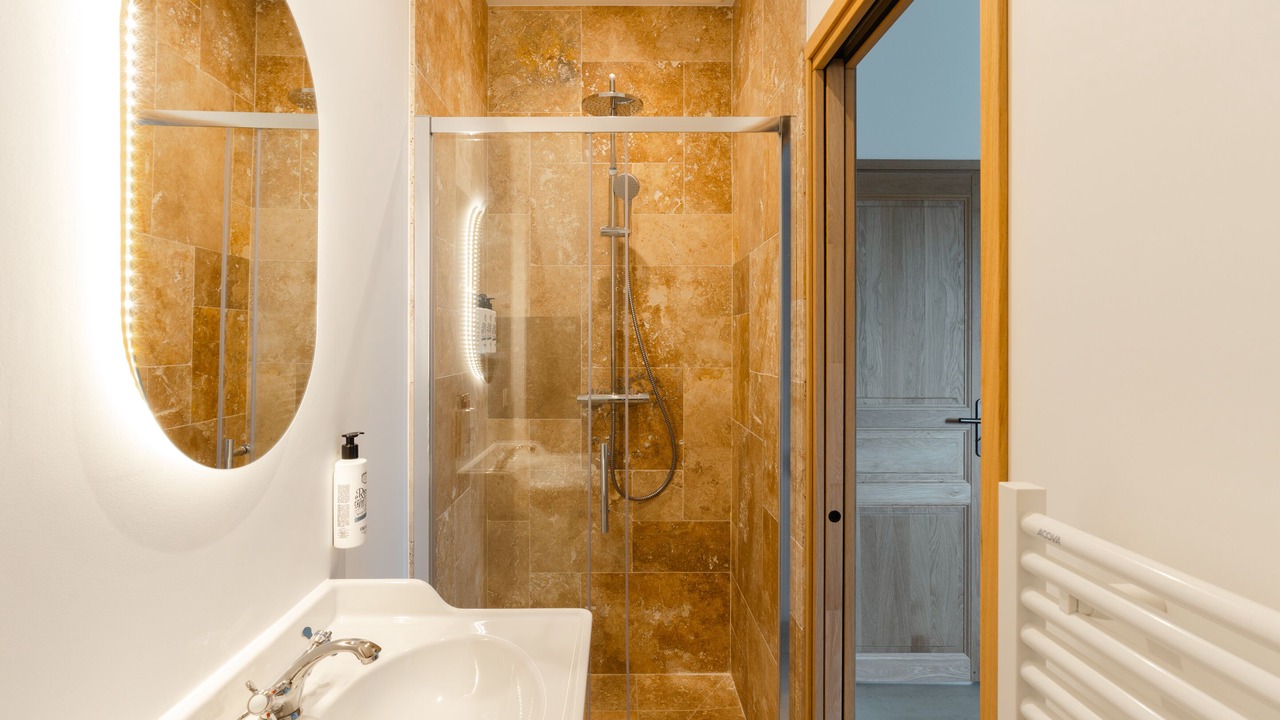 Photo of Bathroom in Cricqueboeuf
