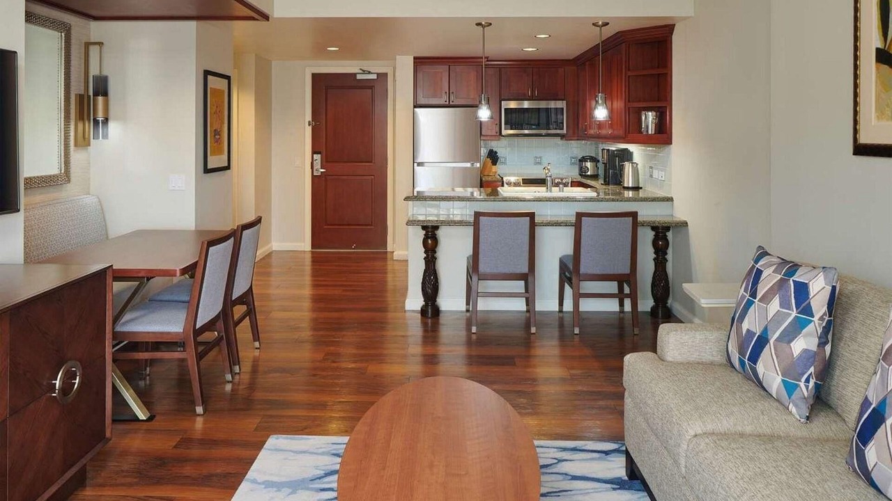 Photo of Livingroom in Waikiki