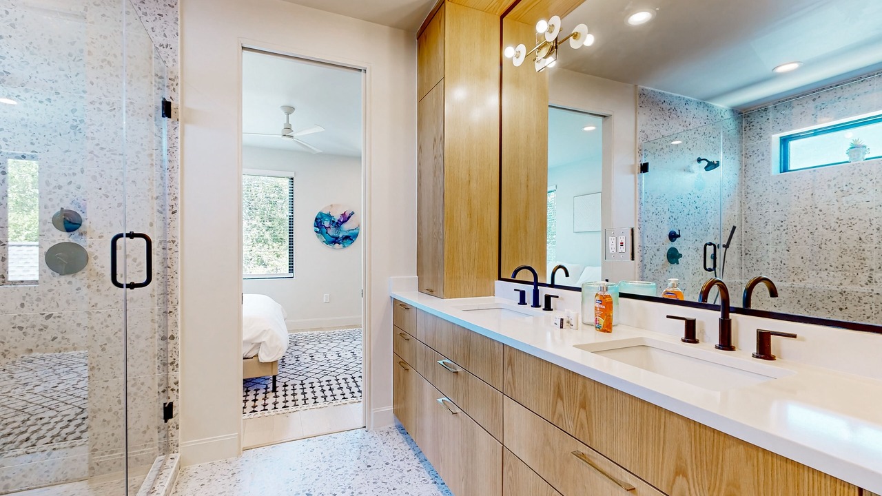 Photo of Bathroom in Highland