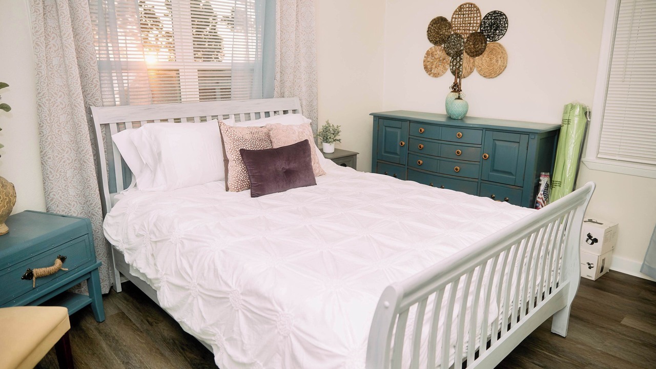 Photo of Bedroom in Lone Oak