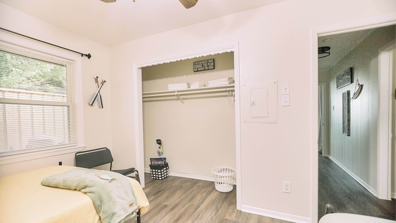 Photo of Bedroom in Lone Oak