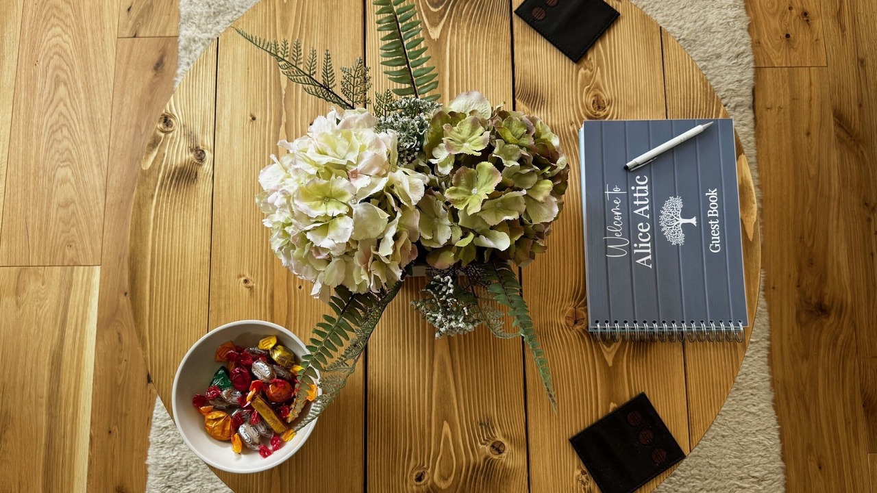 Photo of Others in Bettws Newydd