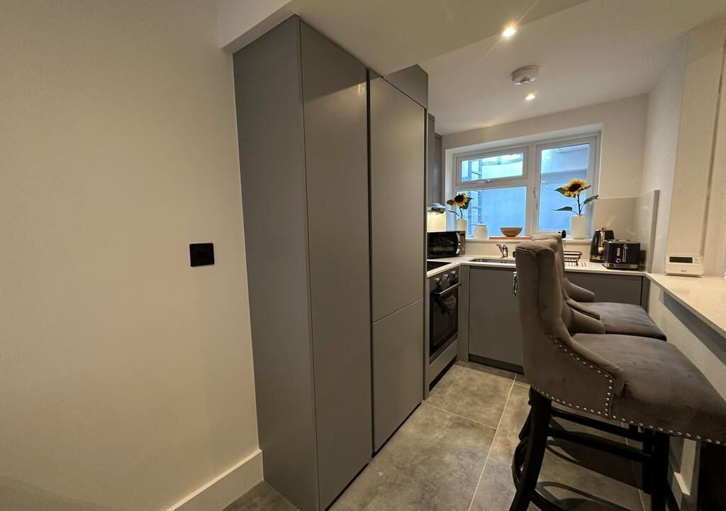 Photo of Others in Brondesbury