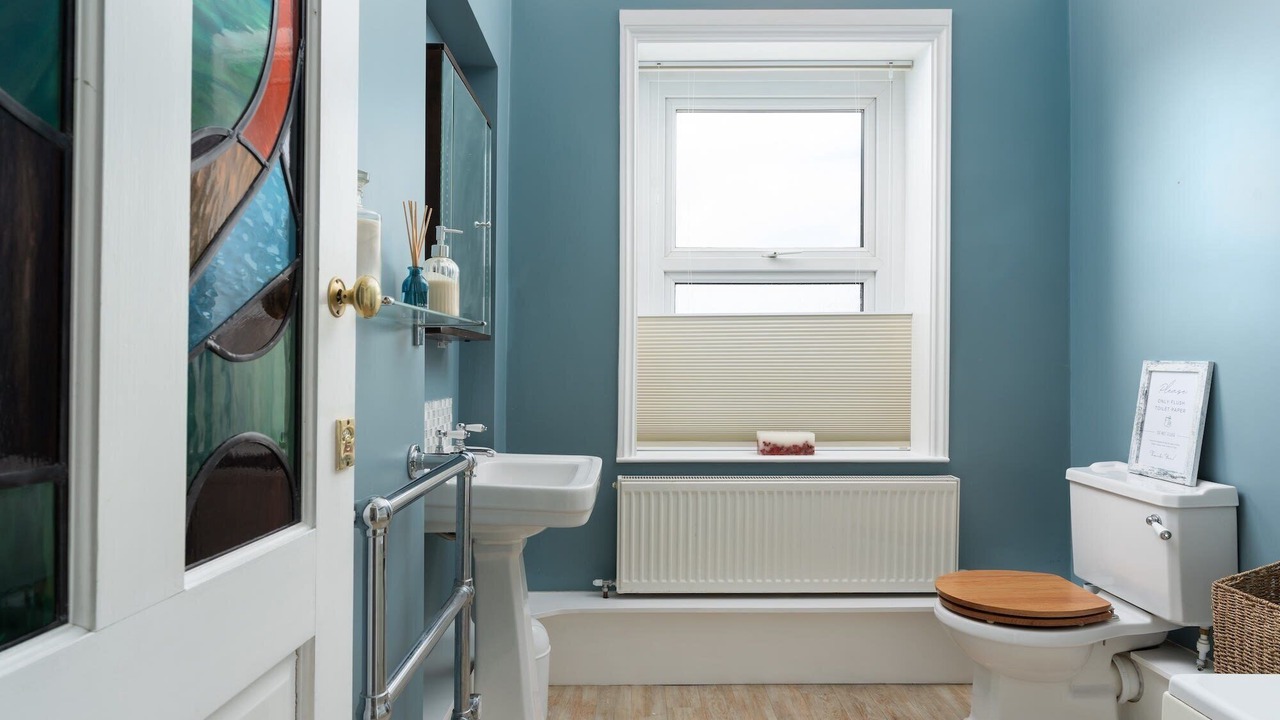 Photo of Bathroom in Mylor Churchtown