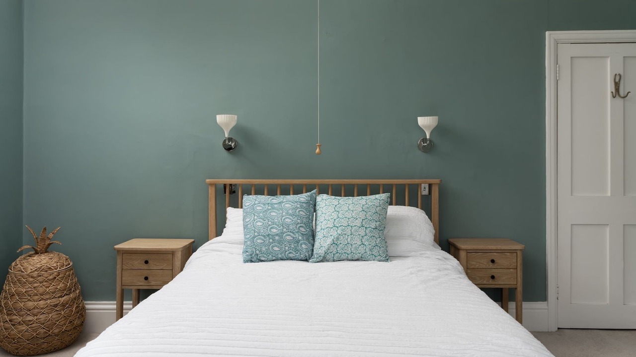 Photo of Bedroom in Mylor Churchtown