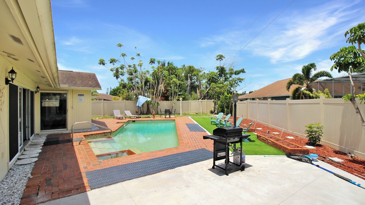Photo of Outdoor in Whitfield