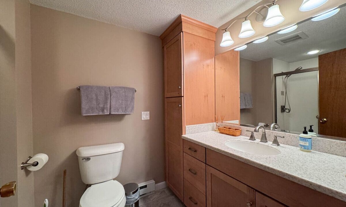 Photo of Bathroom in North Conway