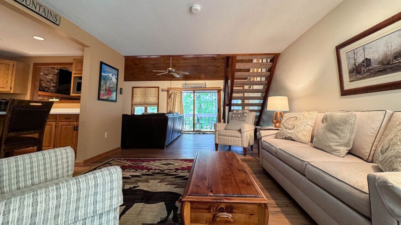Photo of Livingroom in North Conway