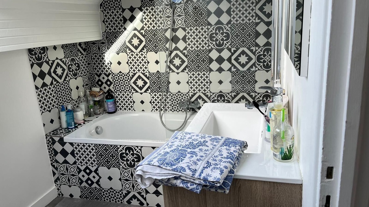 Photo of Bathroom in Le Celle-Saint-Cloud