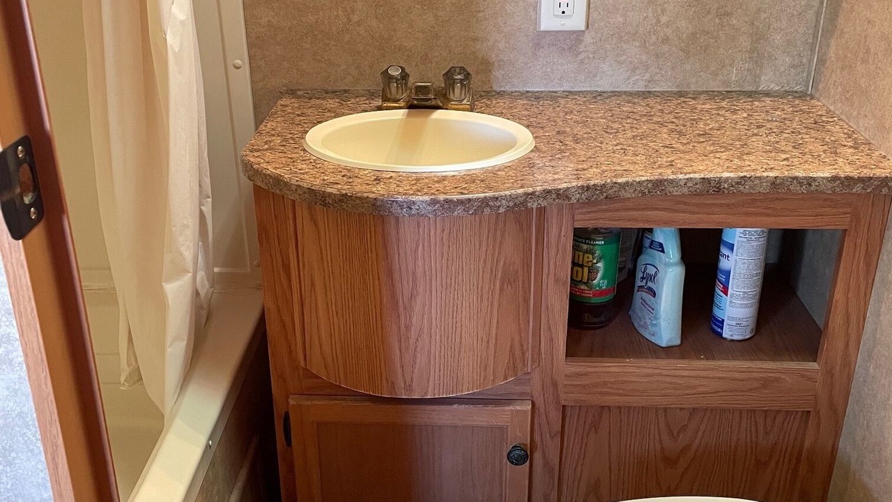 Photo of Bathroom in Cope