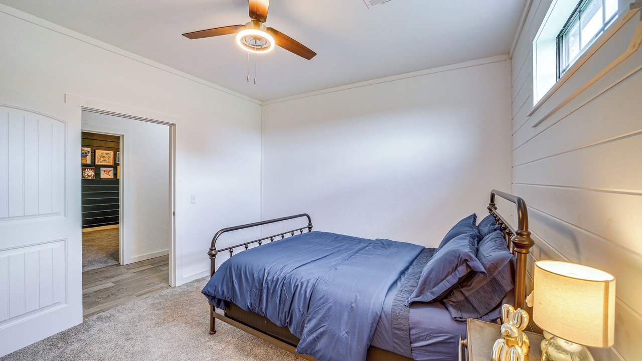 Photo of Bedroom in Vinita