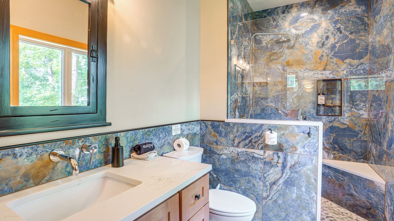 Photo of Bathroom in Nellysford