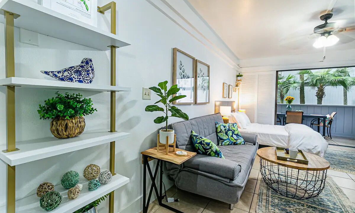 Photo of Livingroom in Hilo