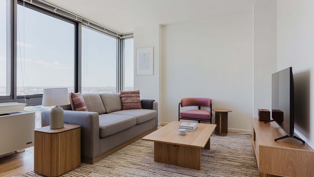 Photo of Livingroom in Hunters Point