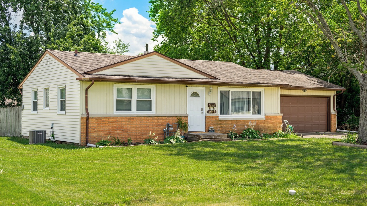 Photo of Others in Columbus
