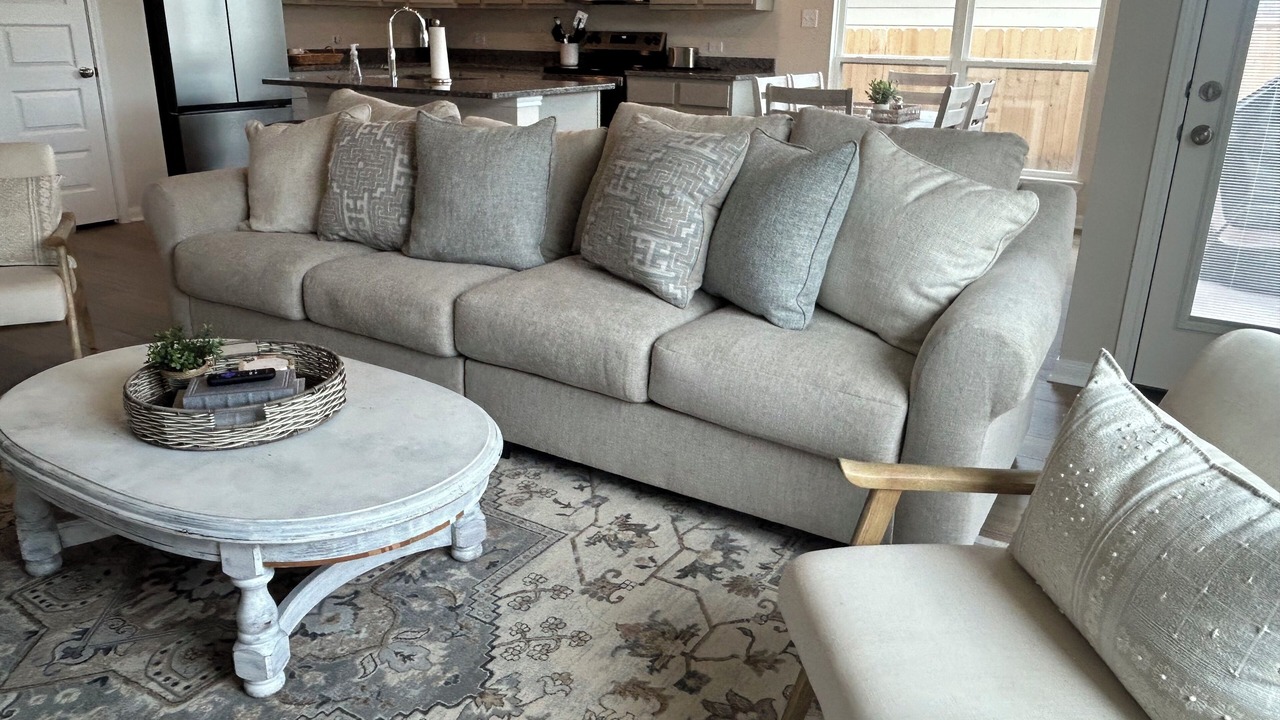 Photo of Livingroom in College Station