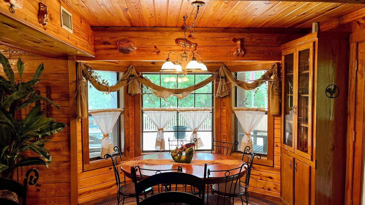 Photo of Livingroom in Tylertown