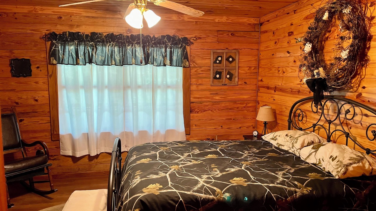 Photo of Bedroom in Tylertown