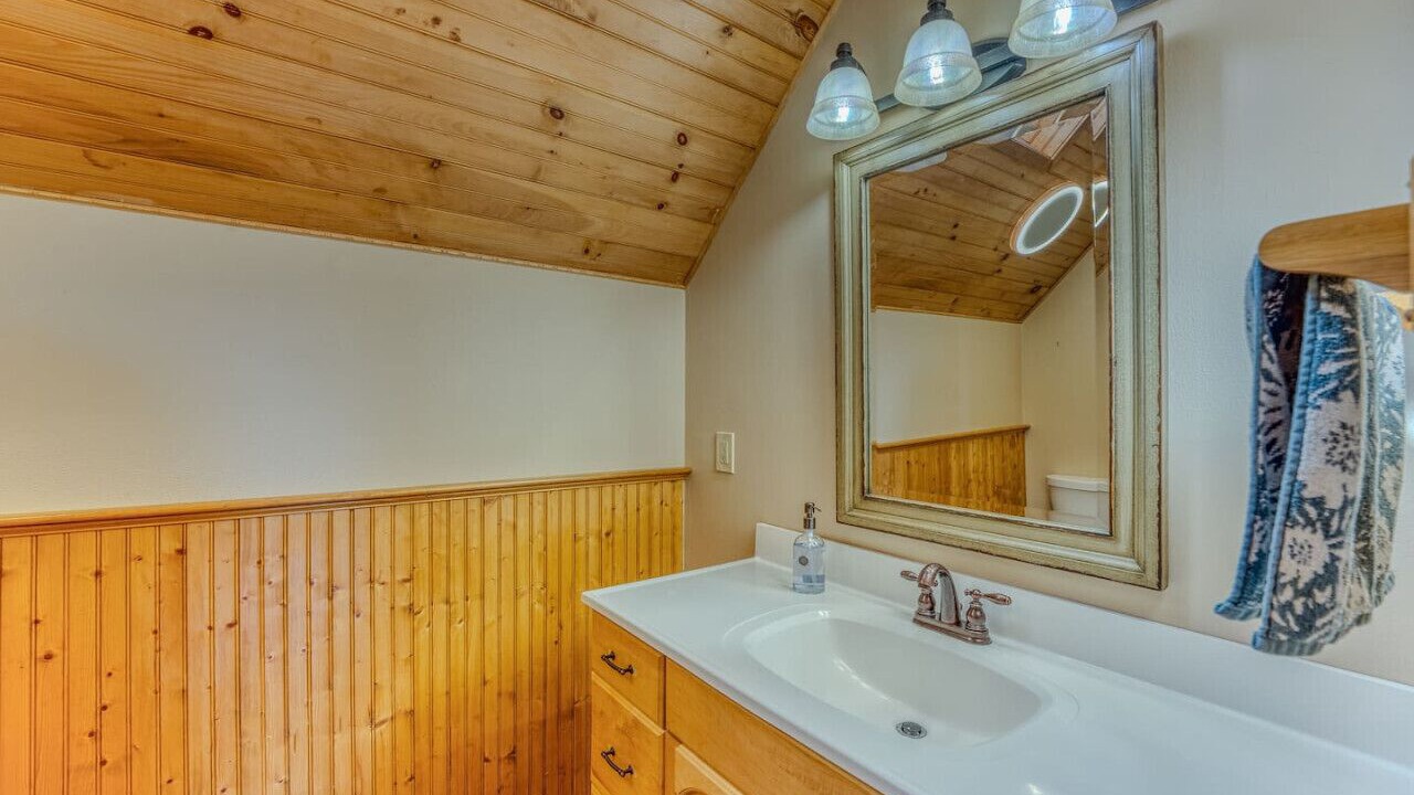 Photo of Bathroom in North Woodstock