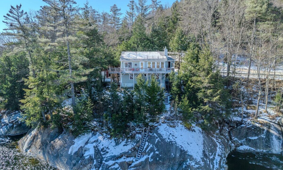 Photo of Outdoor in North Woodstock