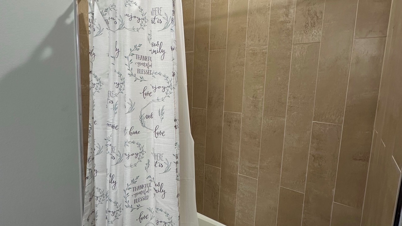 Photo of Bathroom in Log Cabin