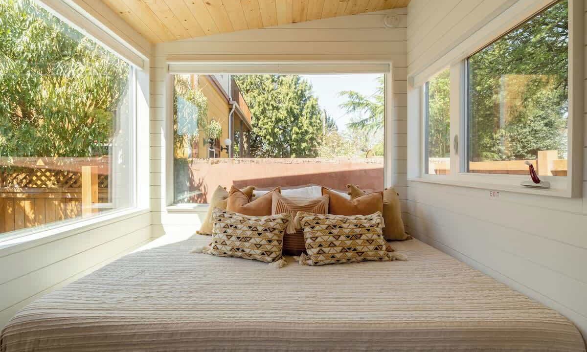 Photo of Bedroom in Alberta Arts District