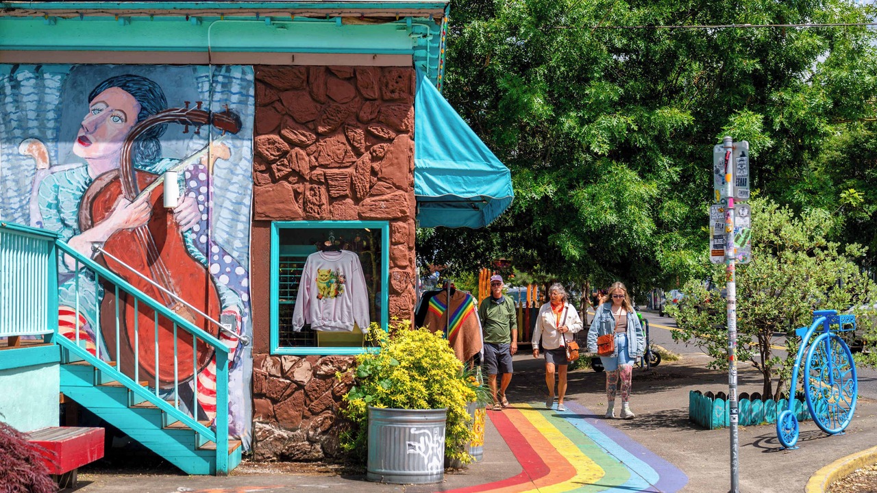 Photo of Others in Alberta Arts District