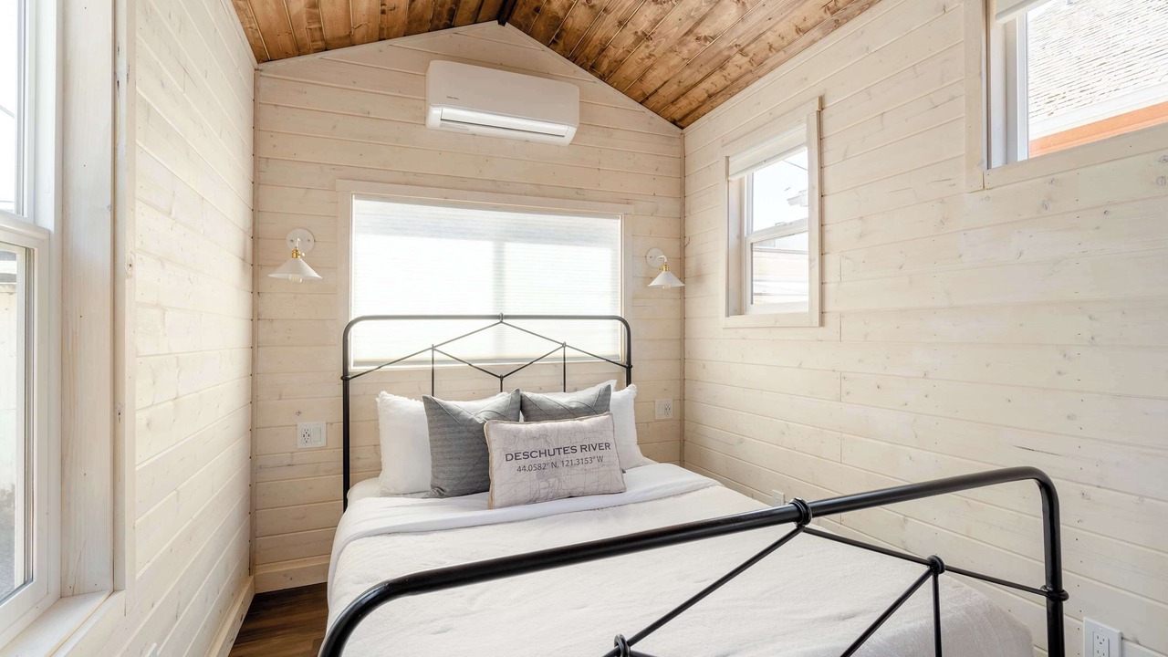 Photo of Bedroom in Alberta Arts District