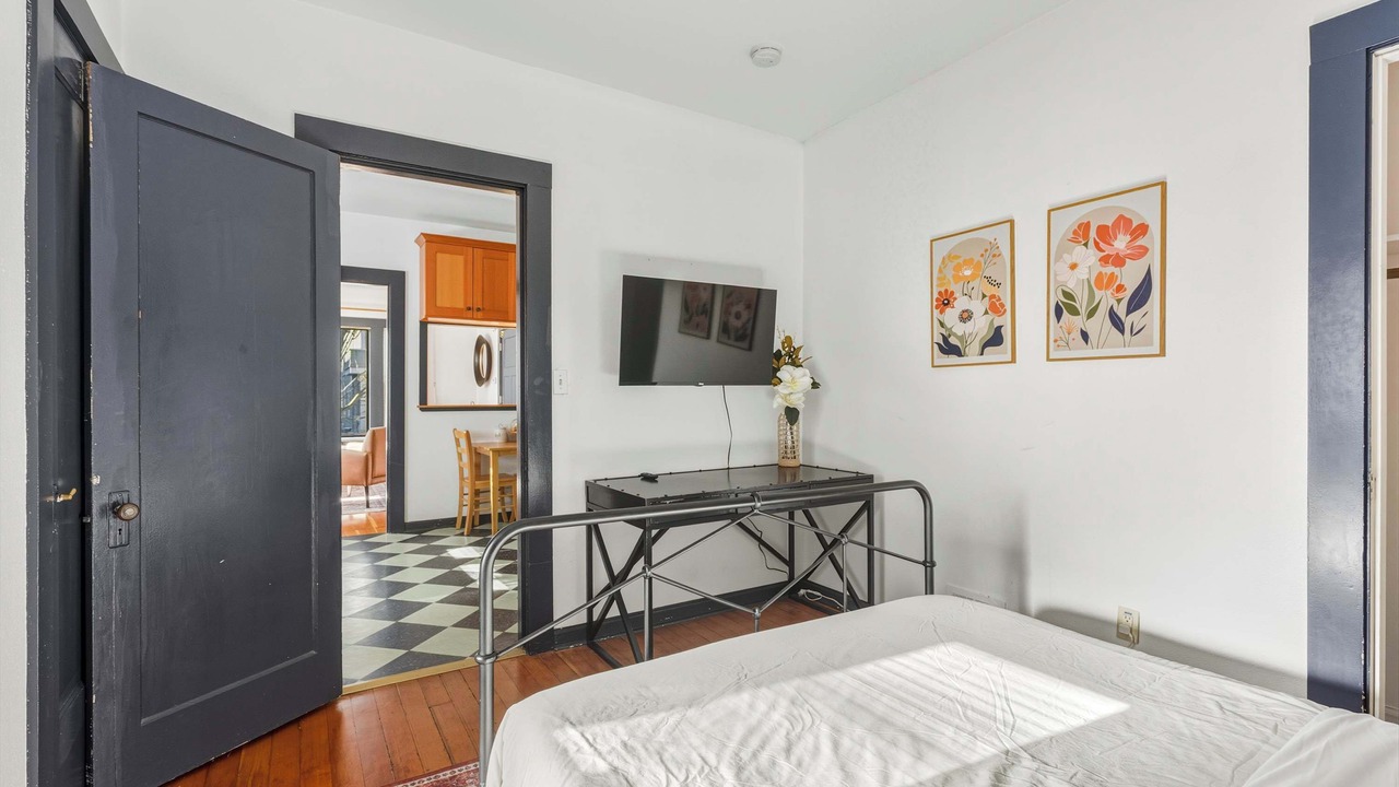 Photo of Bedroom in Belmont