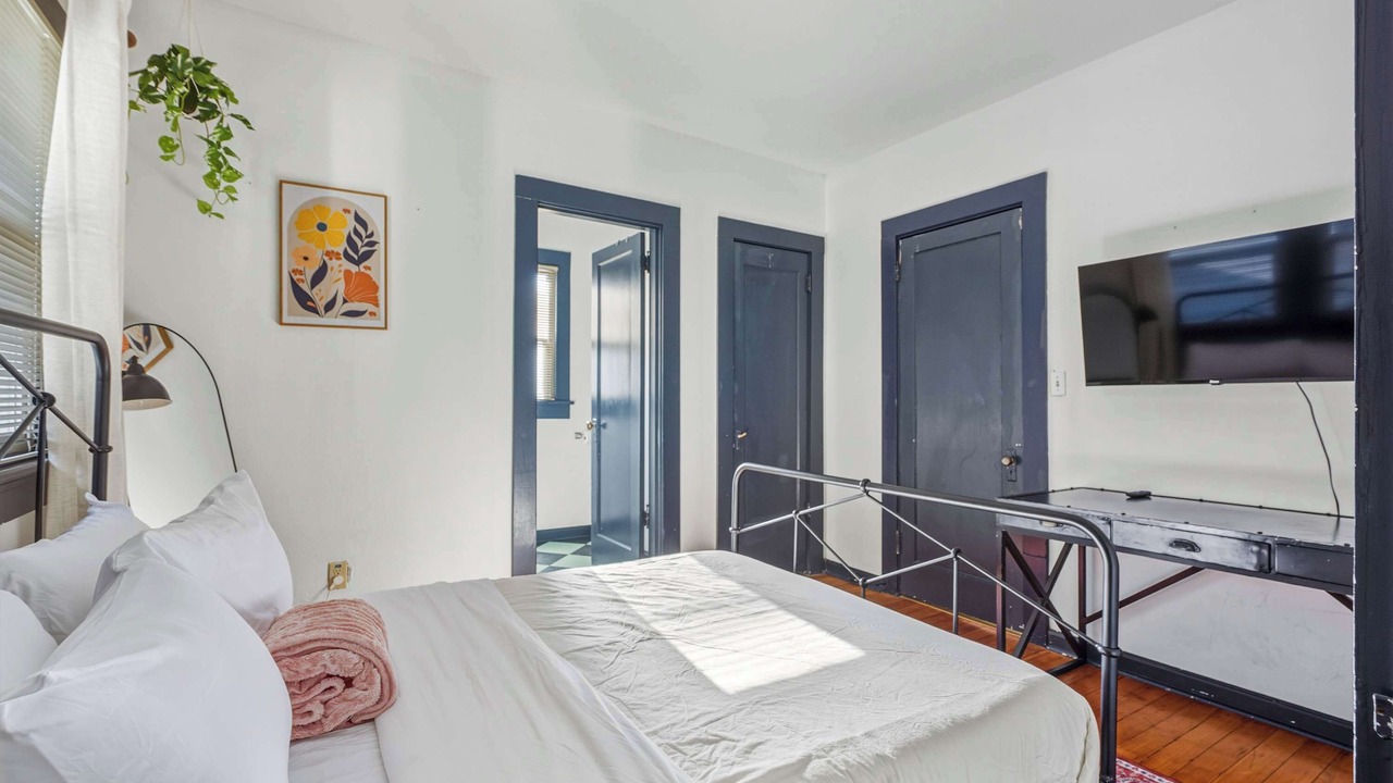 Photo of Bedroom in Belmont