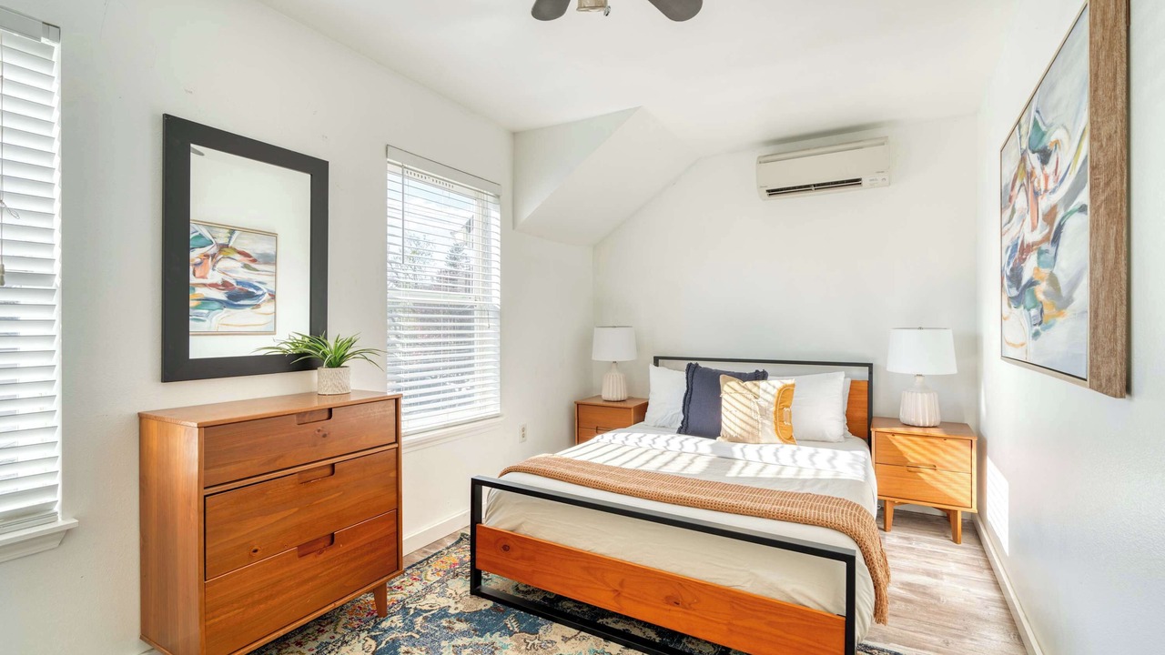 Photo of Bedroom in Alberta Arts District