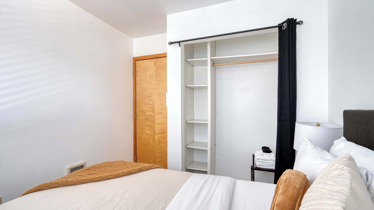 Photo of Bedroom in Alberta Arts District